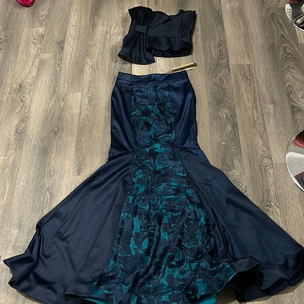 Dress two pieces